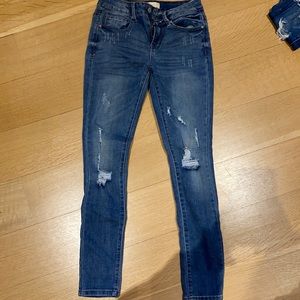 skinny medium wash jeans